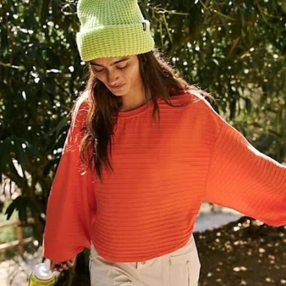 LIKE NEW! Free People Movement Orange Twist-Back Long Sleeve Top Size Large - Picture 3 of 7